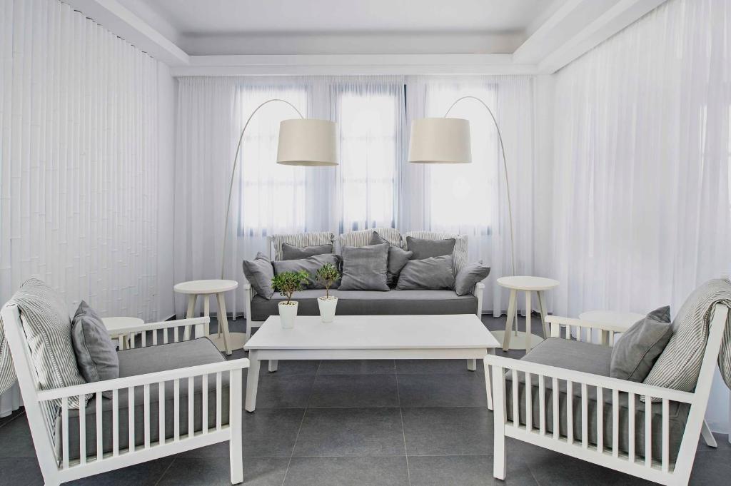 Acroterra Rosa Luxury Suites & Spa Akrotírion Eksteriør bilde