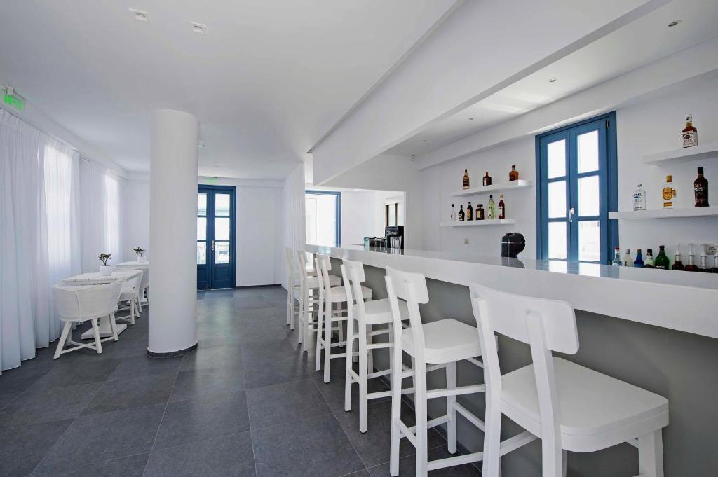 Acroterra Rosa Luxury Suites & Spa Akrotírion Eksteriør bilde